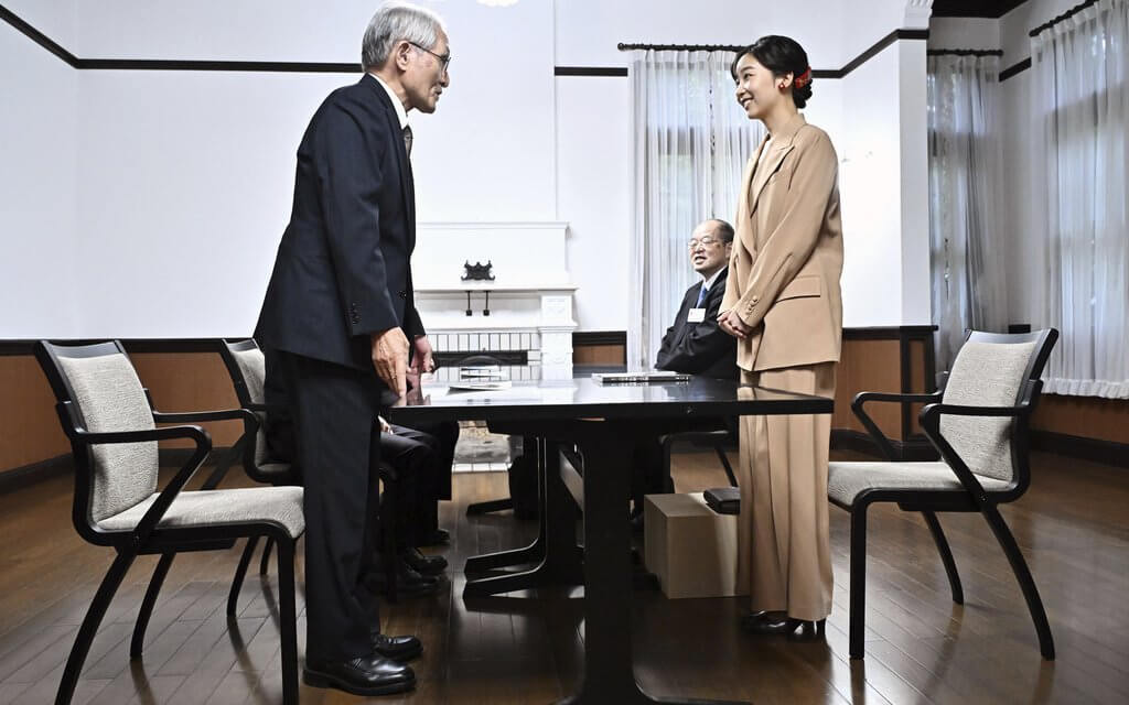 La princesa Kako visita el Museo Nacional de Artesania de Kanazawa 6 - La princesa Kako visita el Museo Nacional de Artesanía de Kanazawa