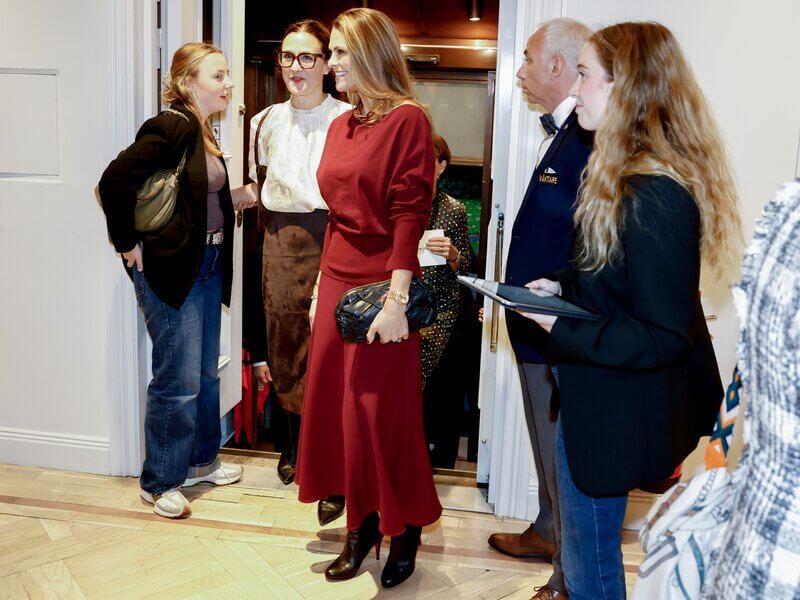 La princesa Madeleine asiste a un evento benefico en Bukowskis en Estocolmo 3 - La princesa Madeleine asiste a un evento benéfico en Bukowskis, Estocolmo