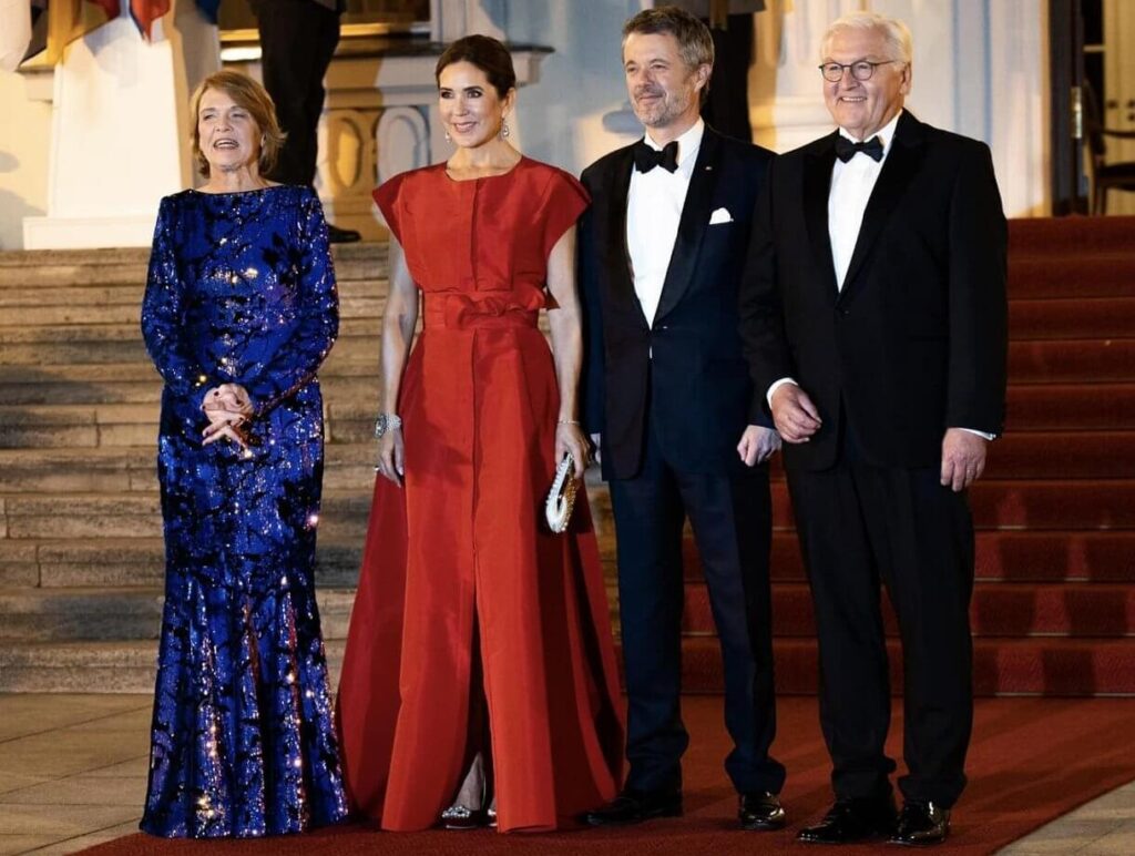 La realeza nordica asiste a la cena oficial en el Palacio Bellevue de Berlin 02 1024x772 - La realeza nórdica asiste a la cena oficial en el Palacio Bellevue de Berlín