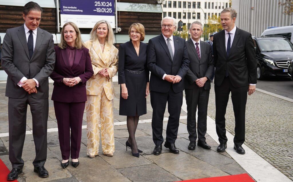 La realeza nórdica y los líderes europeos celebran el 25º aniversario del Complejo de Embajadas Nórdicas en Berlín