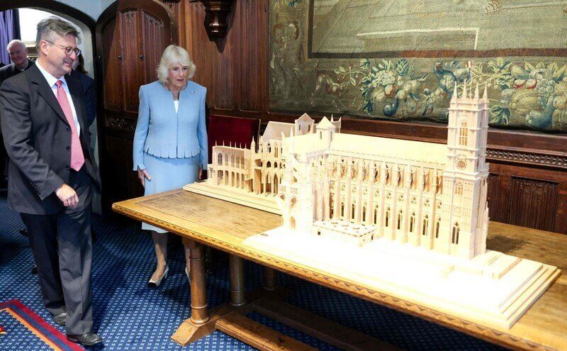 La reina Camilla visita el proyecto de la Sacristia de la Abadia de Westminster 5 - La Reina Camilla visita el proyecto de la Sacristía de la Abadía de Westminster