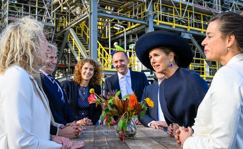 La reina Maxima inaugura oficialmente una nueva fabrica de Avantium en Delfzijl 04 - La Reina Máxima inaugura oficialmente la nueva fábrica de Avantium en Delfzijl