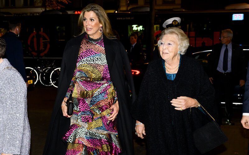 La reina Maxima y Beatriz asisten al concierto de aniversario de Ton Koopman 2 - La Reina Máxima y la Princesa Beatriz asisten al concierto de aniversario de Ton Koopman