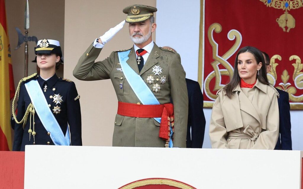 Los Reyes de Espana asisten a las celebraciones del Dia Nacional 2024 2 1024x638 - Los Reyes de España asisten a las celebraciones del 12 de Octubre