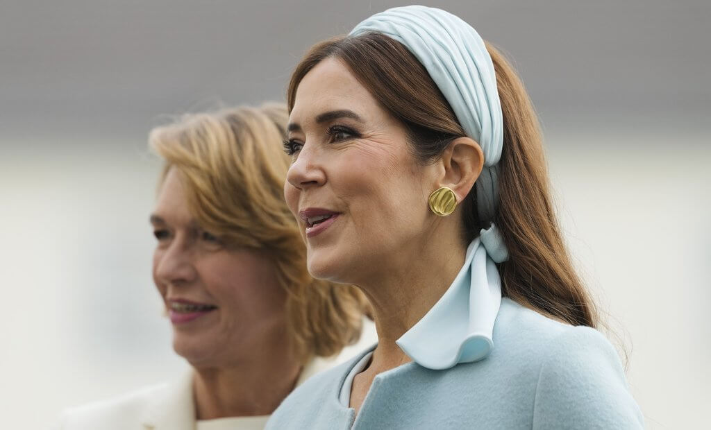 Primer día de la visita oficial del rey Federico y la reina María a Alemania