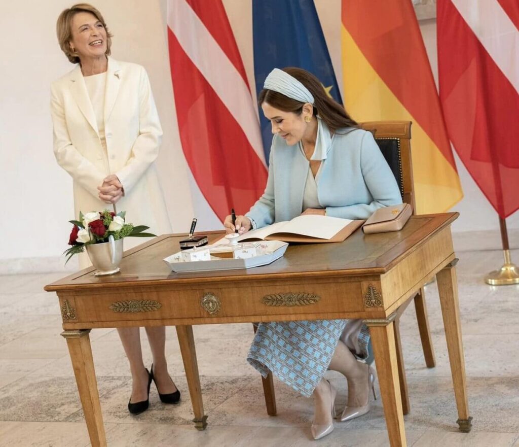 Primer dia de la visita oficial del rey Federico y la reina Maria a Alemania 08 1024x881 - Primer día de la visita oficial del rey Federico y la reina María a Alemania