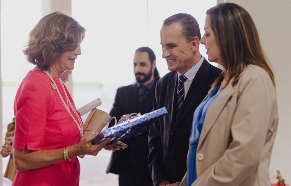 El Rey Carlos Gustavo y la Reina Silvia visitan la Fundacion para la Infancia en Brasil 7 1024x655 - Visita Real en Brasil: El Rey Carlos Gustavo y la Reina Silvia recorren la Fundación Mundial para la Infancia