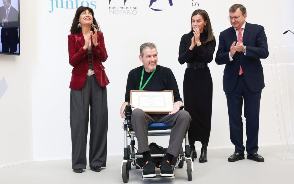 La Reina Letizia asiste al 25o Aniversario de la Fundacion Aequitas 5 1024x642 - La Reina Letizia celebra los 25 años de la Fundación Aequitas en una emotiva ceremonia en el Museo del Prado