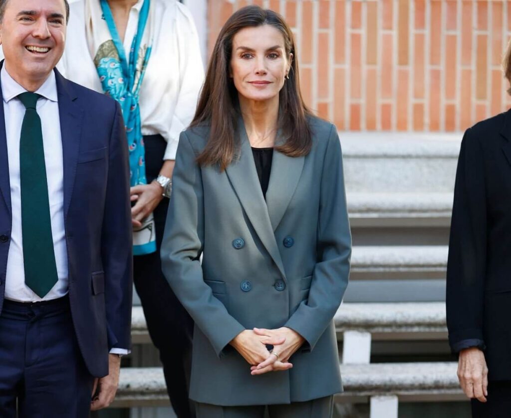 La Reina Letizia recibe a representantes de Code.org y la AEP 3 1024x839 - La Reina Letizia Recibe a Representantes de Code.org y la AEP en el Palacio de la Zarzuela