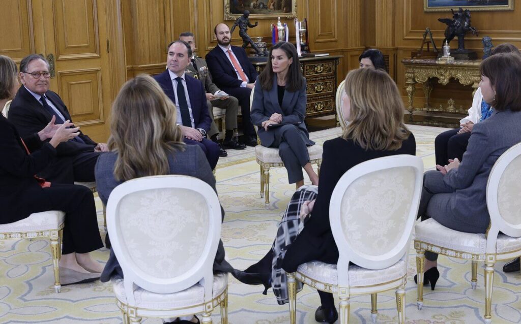 La Reina Letizia recibe a representantes de Code.org y la AEP 4 1024x638 - La Reina Letizia Recibe a Representantes de Code.org y la AEP en el Palacio de la Zarzuela