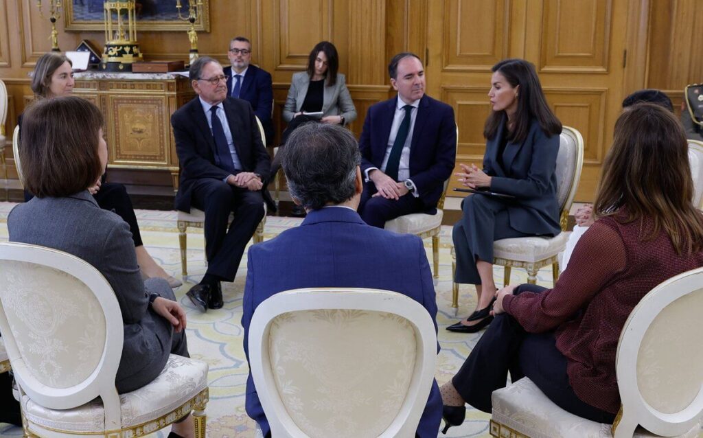 La Reina Letizia recibe a representantes de Code.org y la AEP 5 1024x638 - La Reina Letizia Recibe a Representantes de Code.org y la AEP en el Palacio de la Zarzuela