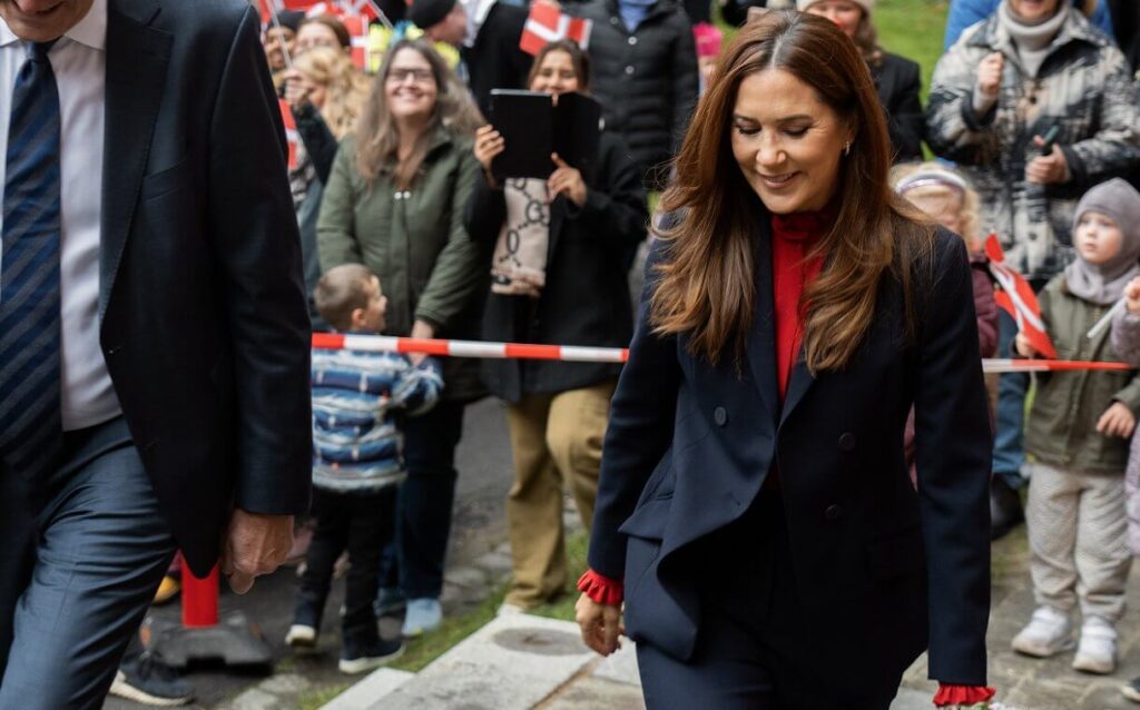 La Reina Maria visita la Fundacion Diaconisa en Frederiksberg 02 1024x638 - La Reina María Continúa el Legado de Compasión en la Fundación Diaconisa de Frederiksberg