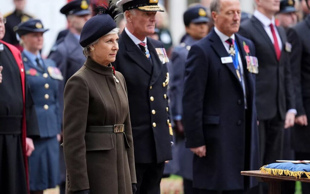 La duquesa de Gloucester asiste a un acto conmemorativo en Westminster 5 1024x642 - La Duquesa de Gloucester honra a los caídos en la inauguración del Campo del Recuerdo