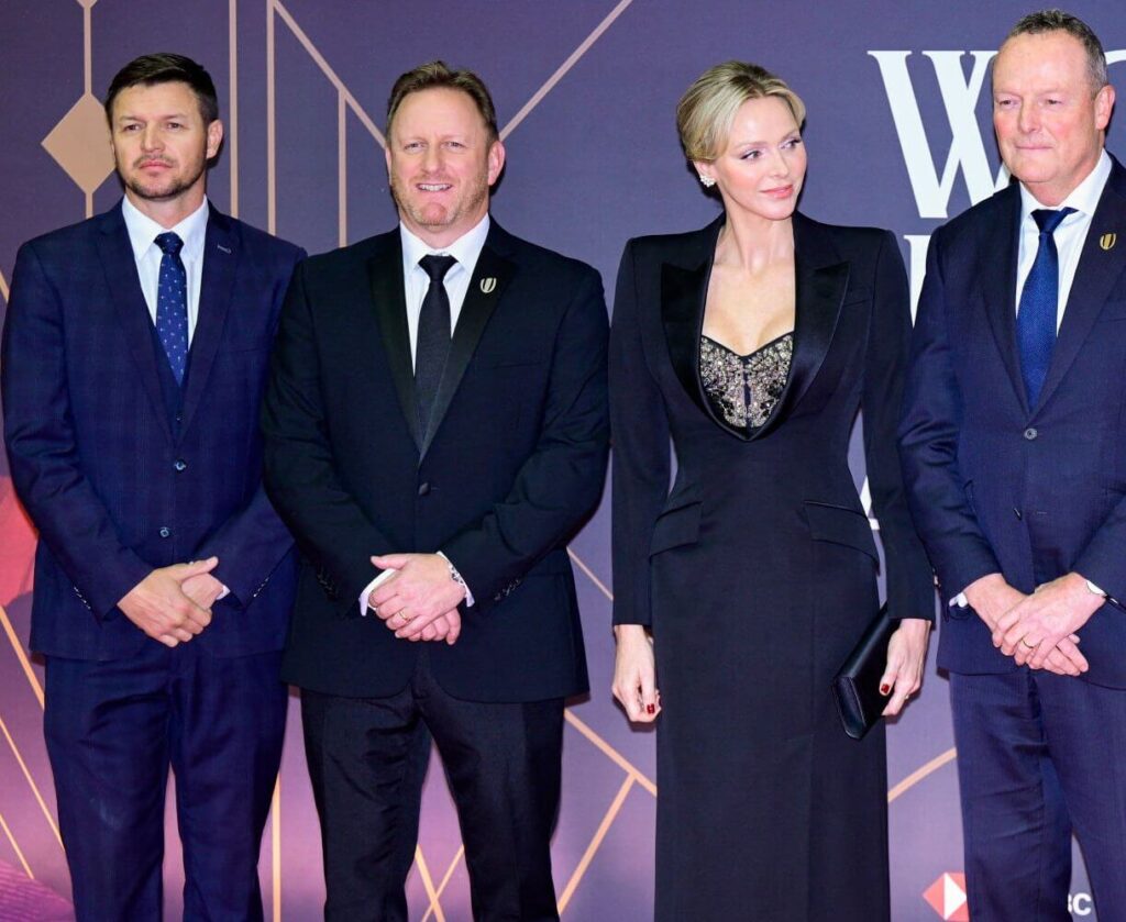 La princesa Charlene asiste a la ceremonia de entrega de premios World Rugby 2024 2 1024x839 - La Princesa Charlene preside los Premios World Rugby 2024 en Mónaco