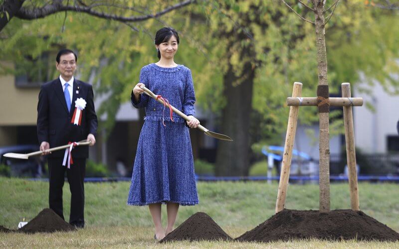 La princesa Kako asiste a la 41a Feria Nacional de Ecologizacion Urbana 6 - La Princesa Kako de Japón participa en la 41ª Feria Nacional de Ecologización Urbana en Kawasaki