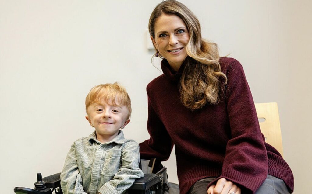 La Princesa Magdalena celebra el Día Mundial del Niño con una visita al Hospital Infantil Astrid Lindgren y Min Stora Dag