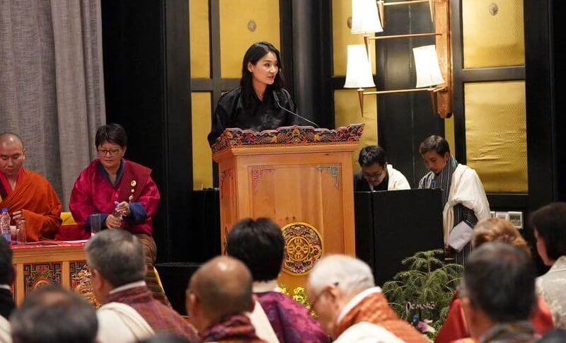 La reina Jetsun Pema asiste a la ceremonia de clausura del Simposio PEMA 3 - La Reina Jetsun Pema Clausura el Primer Simposio Nacional de Salud Mental en Bután