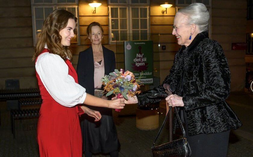 La reina Margarita recibe el premio Kristeligt Dagblad 2024 2 - La Reina Margarita de Dinamarca Recibe el Premio Kristeligt Dagblad 2024