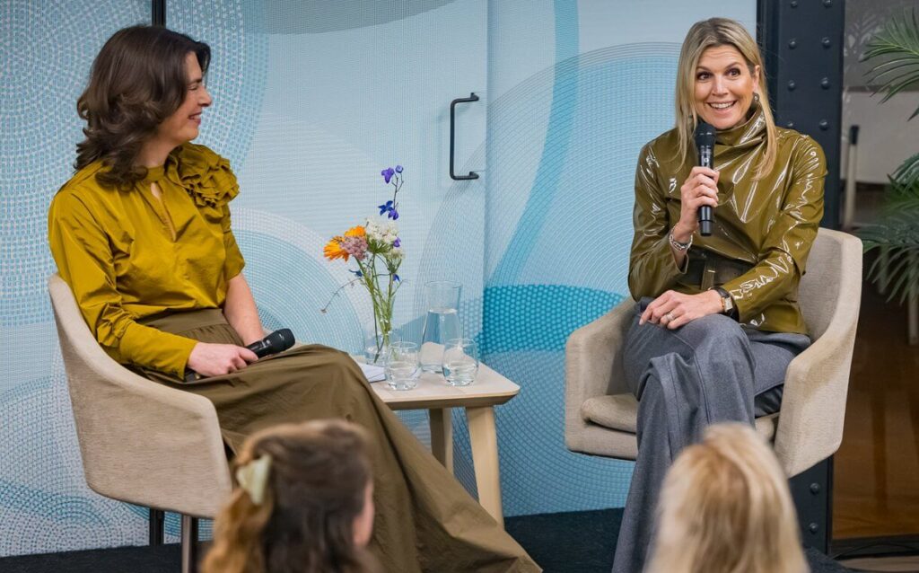 La reina Maxima asiste al evento de salud financiera SparkOptimus en Amsterdam 2 1024x638 - La Reina Máxima asiste al evento de salud financiera SparkOptimus en Ámsterdam