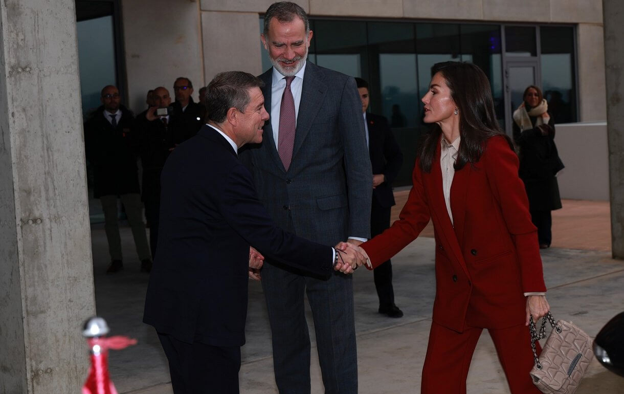 Los reyes de España visitan el Nuevo Hospital Universitario de Cuenca