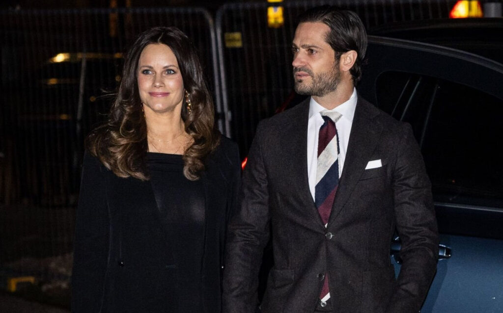 El principe Carlos Felipe y la princesa Sofia asisten al concierto de Navidad de 2024 en Vasastan 1 1024x638 - El Príncipe Carlos Felipe y la Princesa Sofía protagonizan el concierto de Navidad en Vasastan