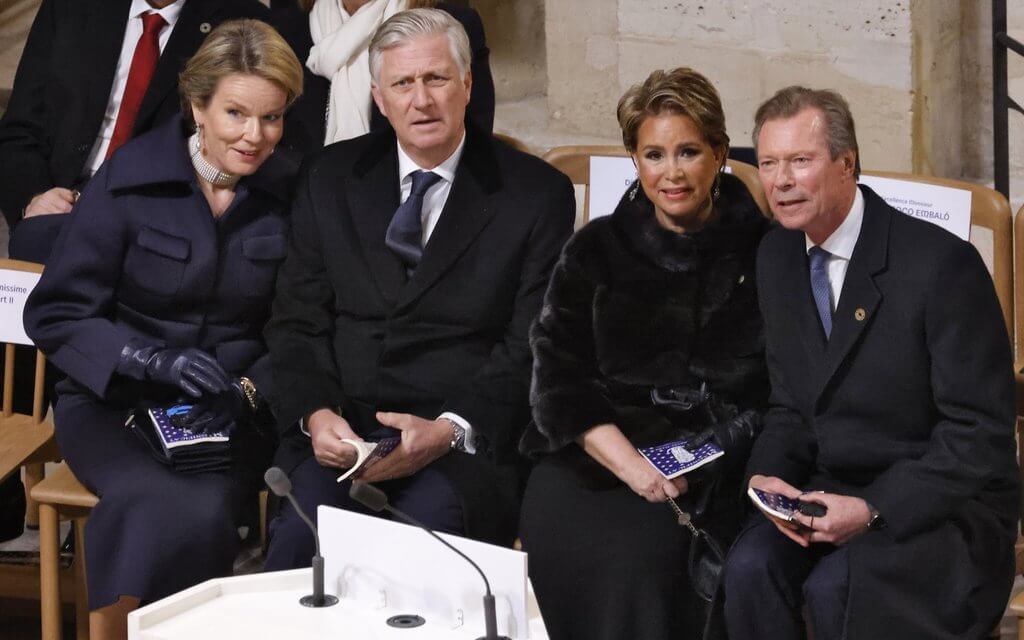 La realeza europea asiste a la ceremonia de reapertura de Notre Dame 3 - La realeza europea celebra la reapertura de Notre-Dame en París