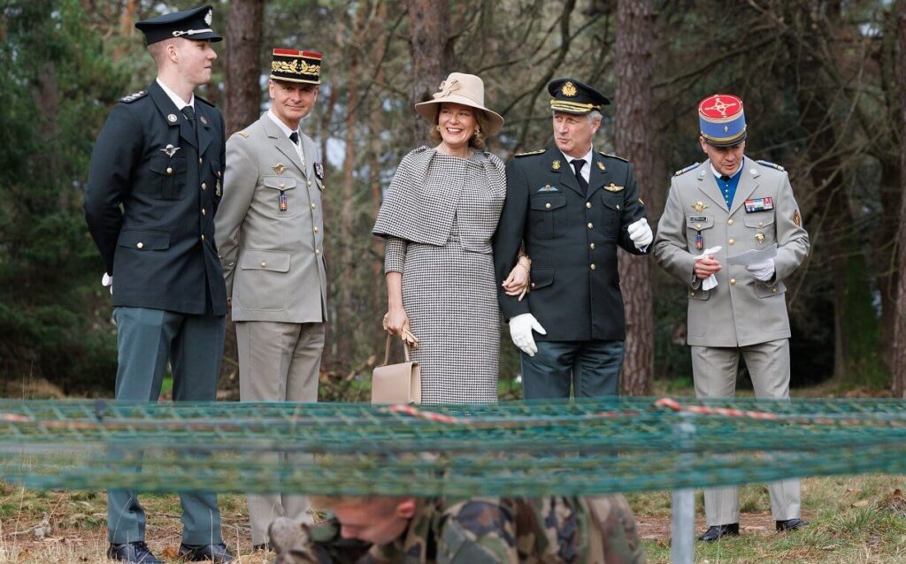 Los reyes de Belgica visitan la Academia Militar de Saint Cyr 2 1024x638 - Los Reyes de Bélgica en Saint-Cyr