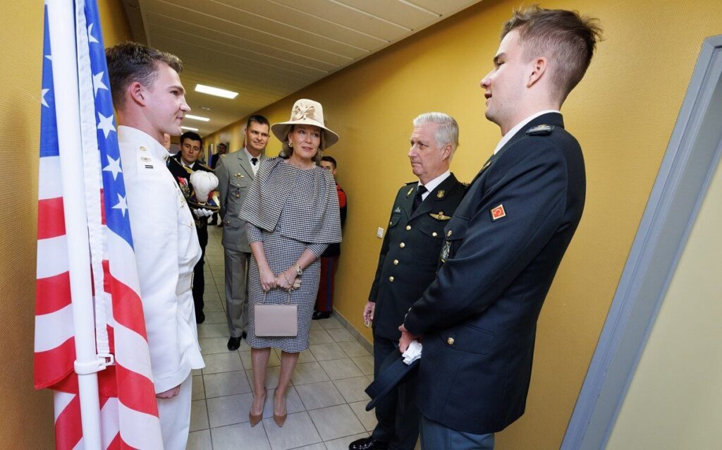 Los reyes de Belgica visitan la Academia Militar de Saint Cyr 5 1024x638 - Los Reyes de Bélgica en Saint-Cyr