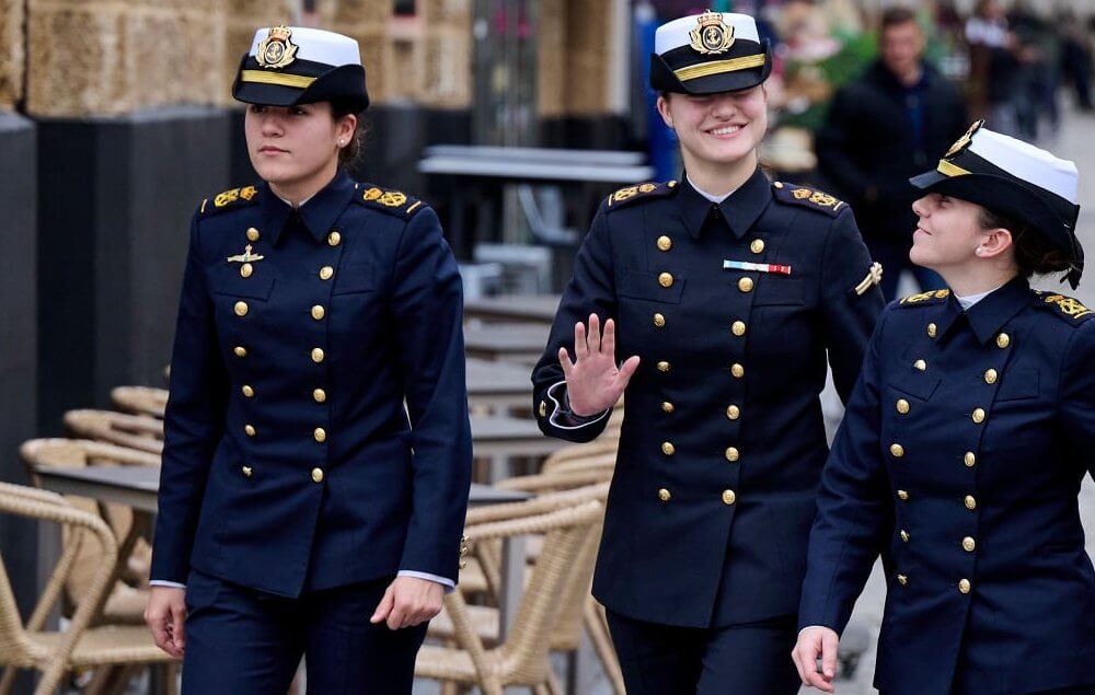 La Princesa Leonor visita Cadiz en el marco de un ejercicio de formacion naval 5 - La Princesa Leonor visita Cádiz en el marco de un ejercicio de formación naval