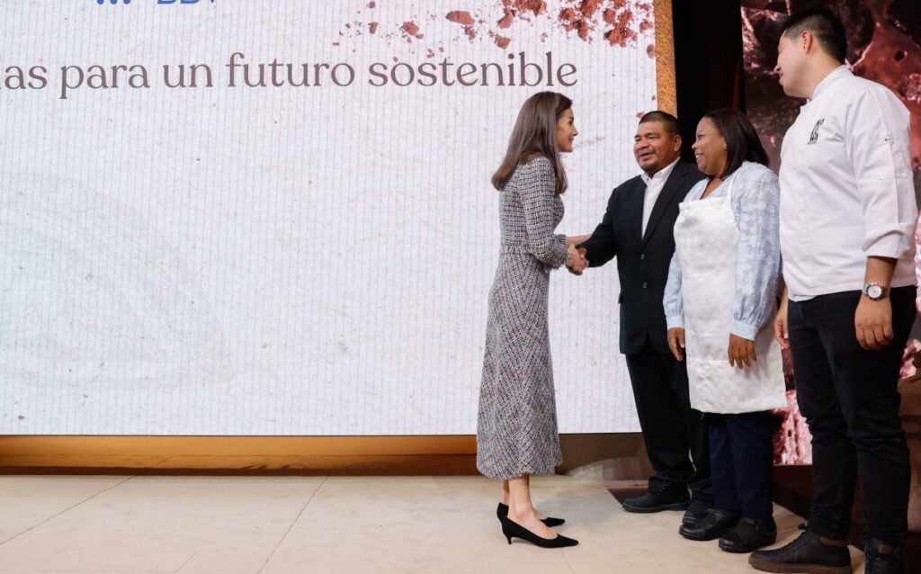 La Reina Letizia preside un acto de la Fundacion Microfinanzas BBVA 2 1024x638 - La Reina Letizia preside un acto de la Fundación Microfinanzas BBVA