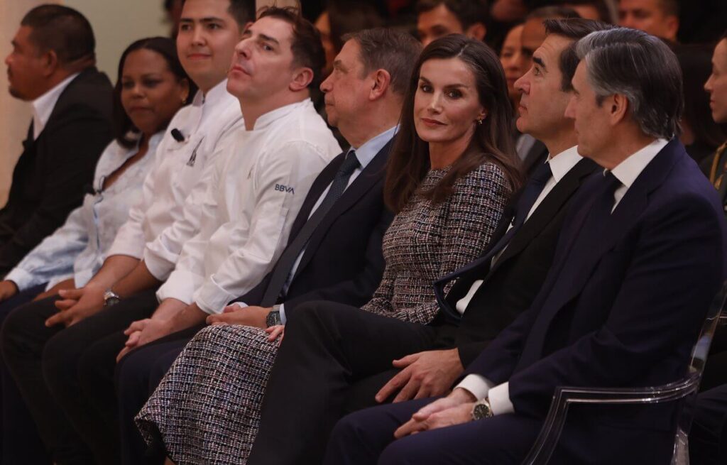 La Reina Letizia preside un acto de la Fundacion Microfinanzas BBVA 5 1024x655 - La Reina Letizia preside un acto de la Fundación Microfinanzas BBVA