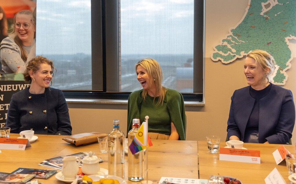 La Reina Maxima realiza una visita de trabajo a la Fundacion Join Us 6 1024x638 - La Reina Máxima refuerza su compromiso con la salud mental juvenil en su visita a la Fundación Join Us