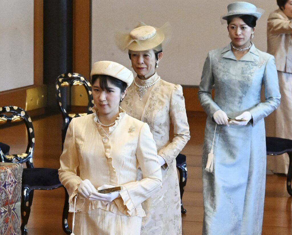 La familia imperial de Japon asiste a la ceremonia de poesia del Ano Nuevo 2025 2 - La familia imperial de Japón asiste a la ceremonia de poesía del Año Nuevo 2025