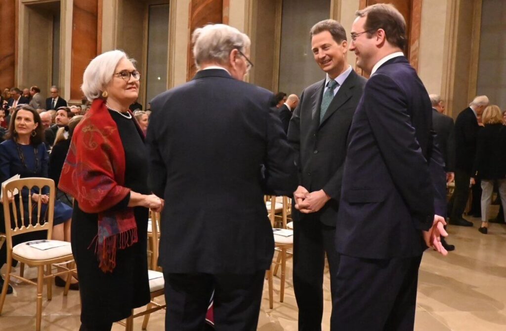 La familia principesca de Liechtenstein asiste a la inauguracion de una exposicion en Viena 5 1024x671 - La familia principesca de Liechtenstein asiste a la inauguración de una prestigiosa exposición en Viena