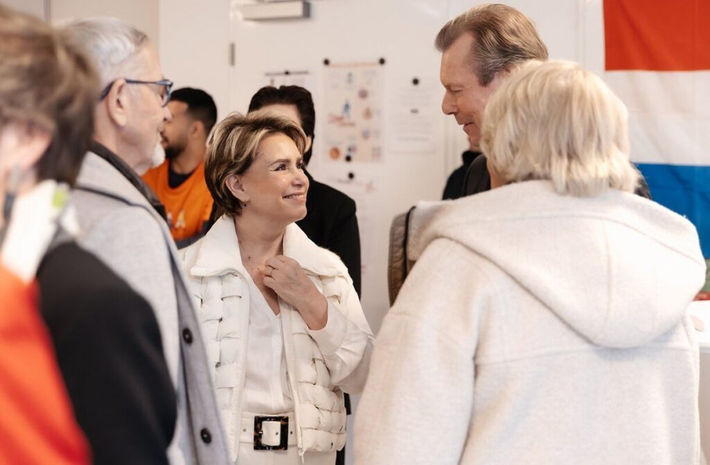 El Gran Duque y la Gran Duquesa inauguran un restaurante social en Hollerich 06 1024x671 - El Gran Duque Enrique y la Gran Duquesa María Teresa inauguran un restaurante social en Hollerich