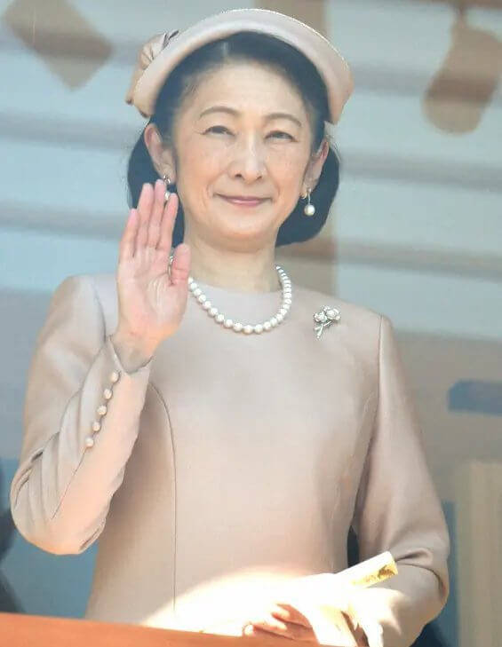 El emperador Naruhito de Japon celebra su 65 cumpleanos 04 - ¡El Emperador Naruhito celebra su 65º cumpleaños con una gran fiesta en el Palacio Imperial!