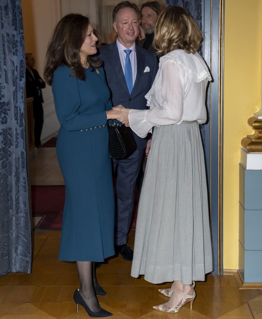 El rey Federico y la reina Maria asisten a la recepcion de despedida de Lene Balleby 05 839x1024 - La Familia Real danesa rinde homenaje a Lene Balleby en su emotiva despedida