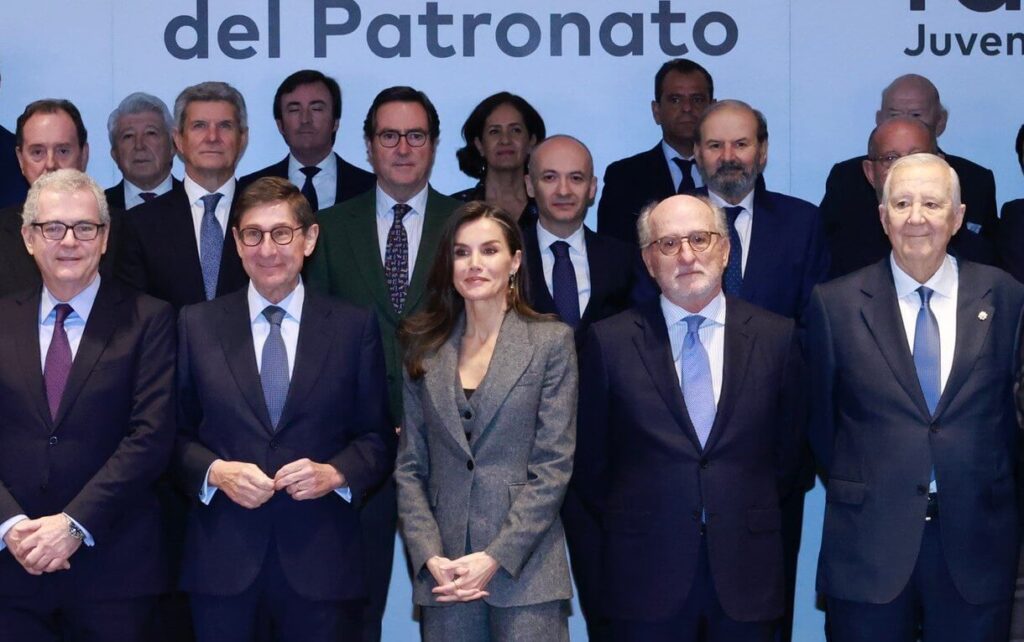 La Reina Letizia preside el Patronato 2025 de la Fundacion FAD 5 1024x642 - La Reina Letizia y su compromiso con los jóvenes: preside el Patronato 2025 de la Fundación FAD