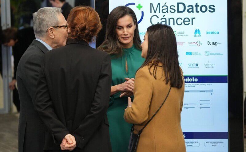 La reina Letizia al frente del Dia Mundial contra el Cancer 07 - La reina Letizia, al frente del Día Mundial contra el Cáncer